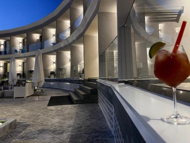 Ebbi Hotel Dhërmi Exterior foto